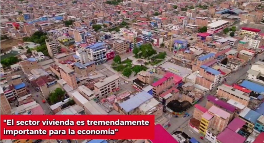 Exministro advierte retos para impulsar la vivienda formal en el Perú